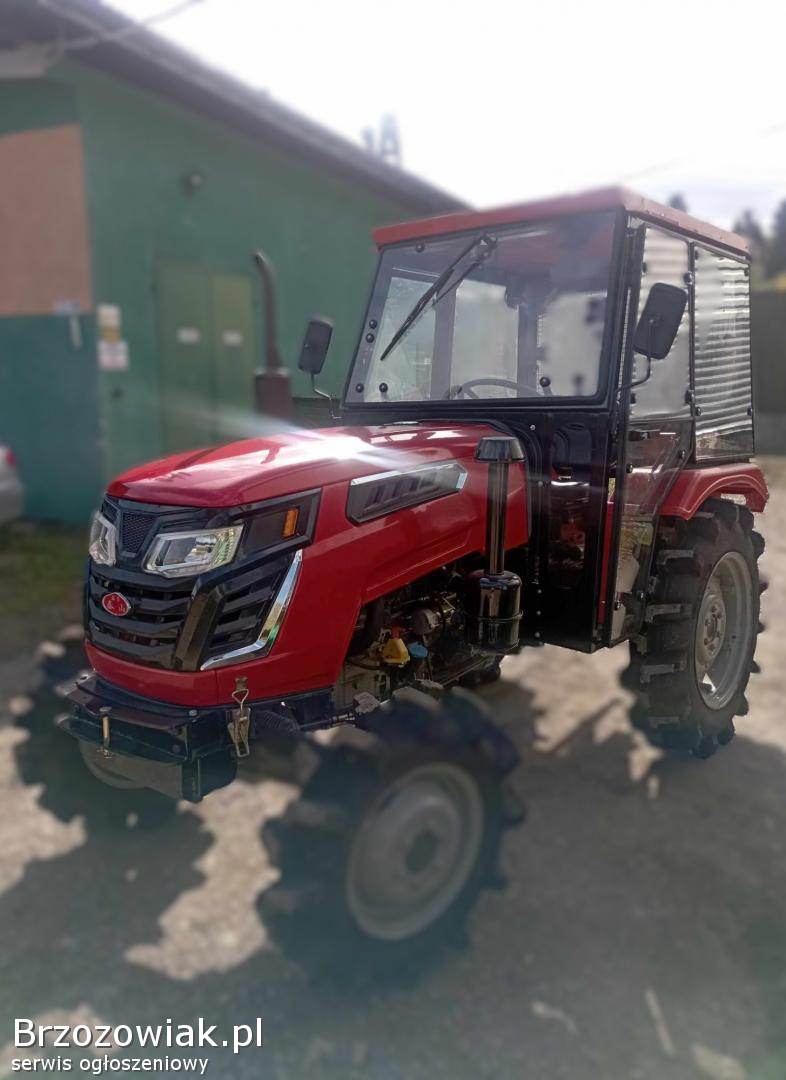 TRAKTOR,  CIĄGNIK 50KM,  NAPĘD 4X4,