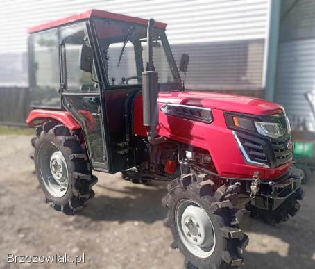 TRAKTOR,  CIĄGNIK 50KM,  NAPĘD 4X4,