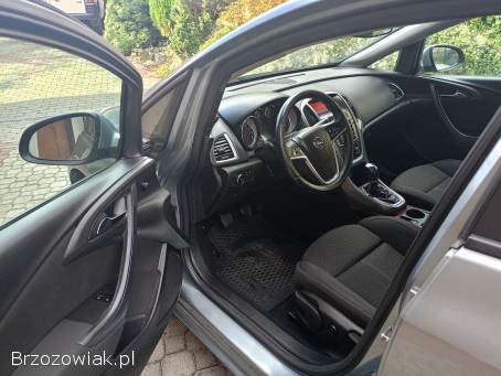 Opel Astra J -  1,  4 -  TURBO  2015