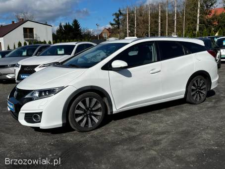 Honda Civic 1.  8i-VTEC 142KM  2015