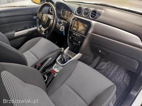 Suzuki Vitara 1,  6 BENZYNA,  2017,  tylko 80tys km!  navi,  kamera,