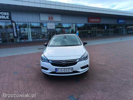 Opel Astra Oszczędna 2017