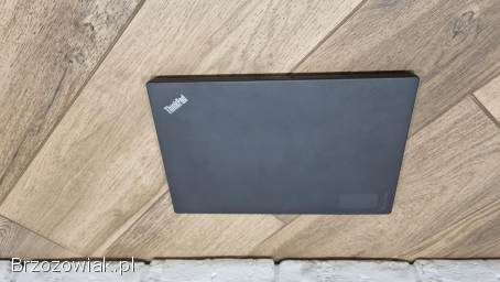 Lenovo ThinkPad X270 12.  5 i5-6300u 8GB Ram 256GB SSD 2 baterie