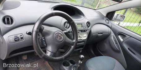 Toyota Yaris 2003