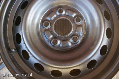 Felgi 16 cali 5x114,  3 o.  centr.  66,  1 ET-50 Suzuki SX-4 Fiat Sedici