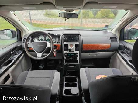 Chrysler Grand Voyager 2.  8 CRDI AUTOMAT 2009