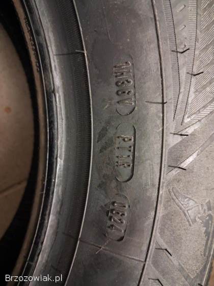 Opony Goodyear nowe całoroczne 215/65/R16 102v HL