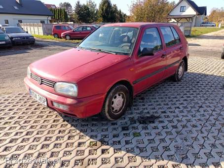 Volkswagen Golf 1.  4 96r 1996