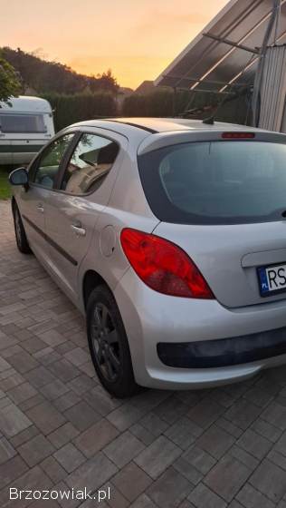 Peugeot 207 1.  4 2007