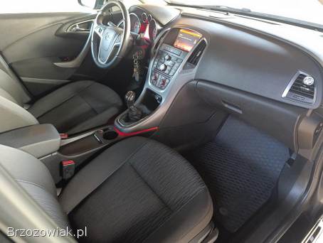 Opel Astra J 2014