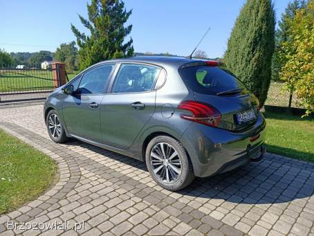 Peugeot 208 I 2017