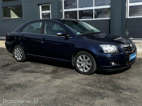 Toyota Avensis 1.  8VVT-i 129KM  2007