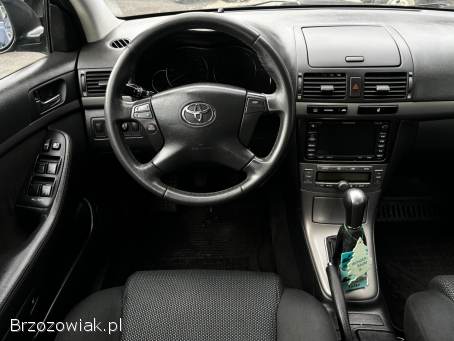 Toyota Avensis 1.  8VVT-i 129KM  2007