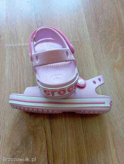 Klapki dziecięce CROCS w bardzo dobrym stanie w rozmiarze: 9