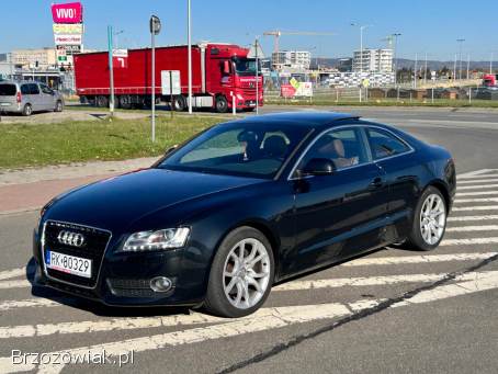 Audi A5 2.  7 v6 190km 2009