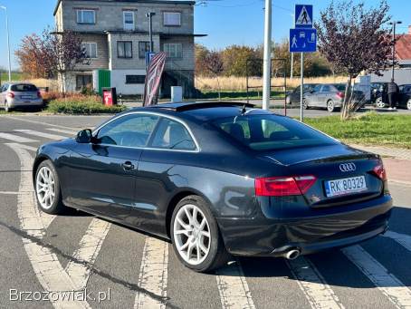 Audi A5 2.  7 v6 190km 2009