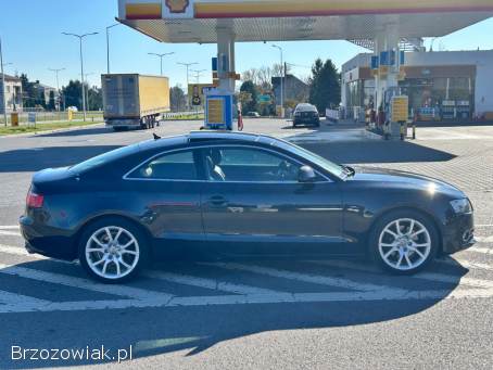 Audi A5 2.  7 v6 190km 2009