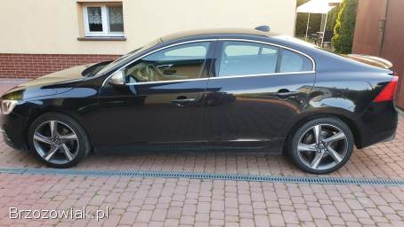 Volvo S60 1,  6 T 150KM R  2014