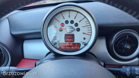 Mini ONE 1.  4 95KM 2008