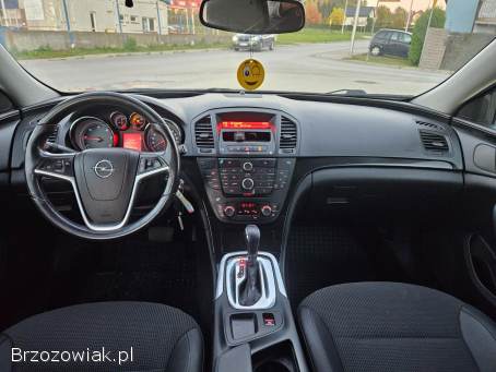 Opel Insignia 2.  0CDTI Automat 2010