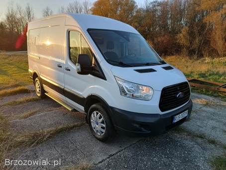 Ford Transit 2.  2 diesel,  napęd 4x4,  2015 rok,  manual hak (uciąg 2000kg),  orginał