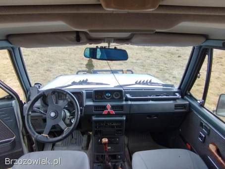 Mitsubishi Pajero 1 1990