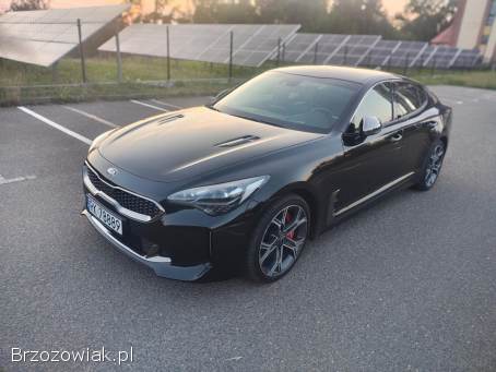 Kia Stinger GT 3.  3 AWD 2018