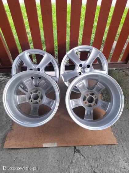 Komplet Felg 16 Renault Dacia 4x100 ET35 stan Bdb dodatkowo śruby