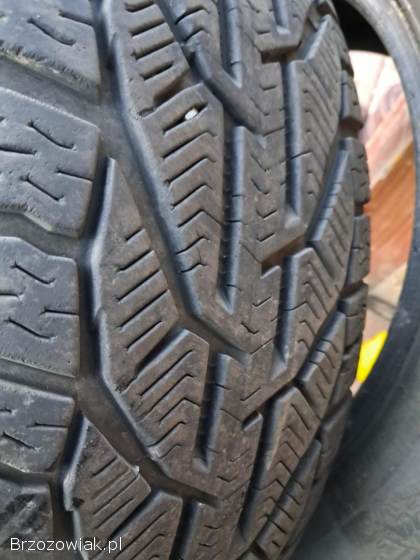 Opony zimowe 215/60 r17