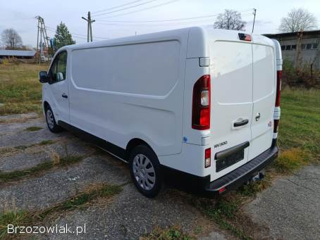 Nissan Nv300 LONG jak Trafic,  Vivaro 1.  6 DCI stan idealny,  cały orginał,