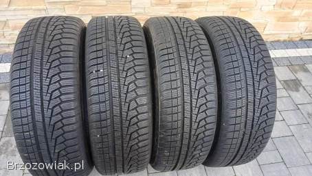 205/60r16 HANKOOK,  4 zimowe opony 16 cali,  jak nowe,  8mm,  2020