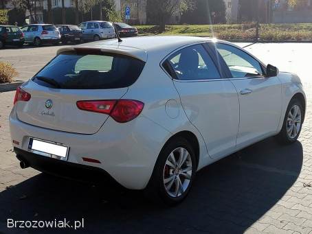 Alfa Romeo Giulietta Benzyna1.  4 Turbo 2011