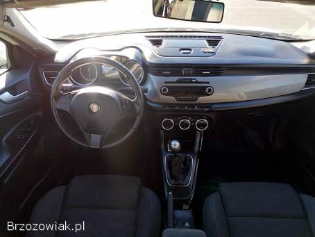 Alfa Romeo Giulietta Benzyna1.  4 Turbo 2011