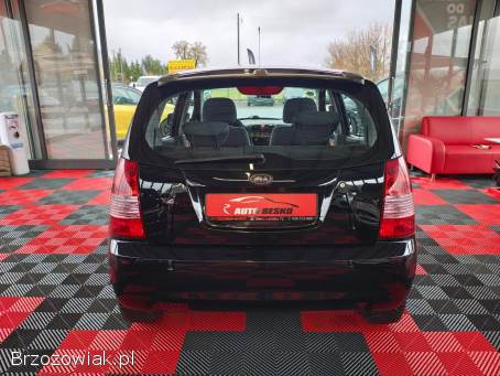 Kia Picanto 1.  1benzyna 2006