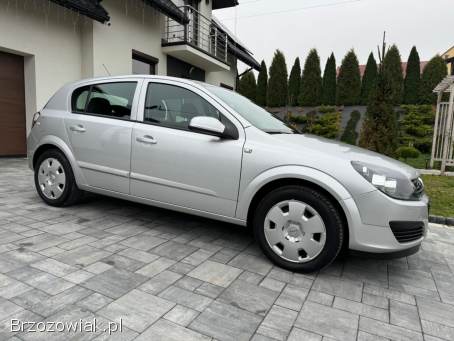 Opel Astra 136.  000 km  2007