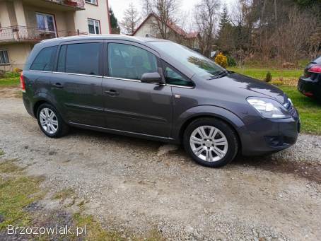 Opel Zafira 2.  2 B,  7 osób  2009