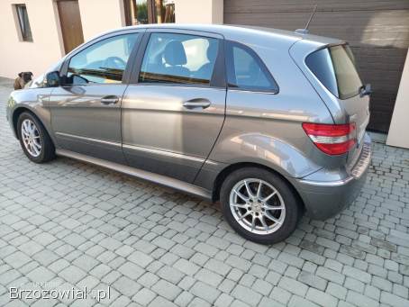 Mercedes-Benz Klasa B 180 lift 2010