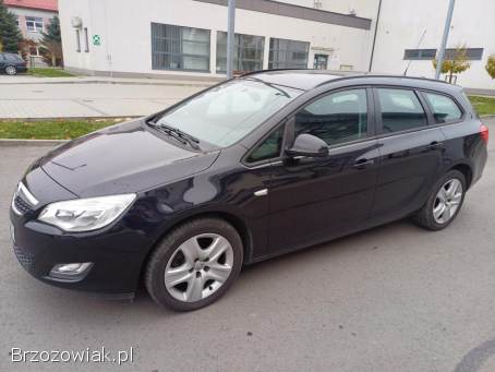 Opel Astra Diesel 2.  0 CDTi 2011