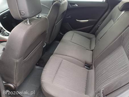Opel Astra Diesel 2.  0 CDTi 2011