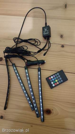 Podświetlenie RGB pod fotele.