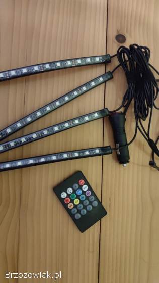 Podświetlenie RGB pod fotele.