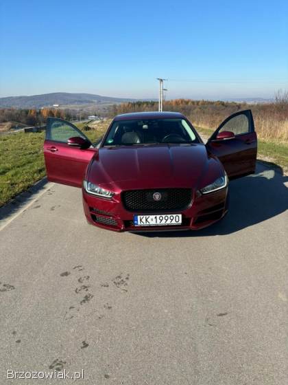 Jaguar XE Prestige  2016