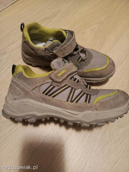 Buty chłopięce