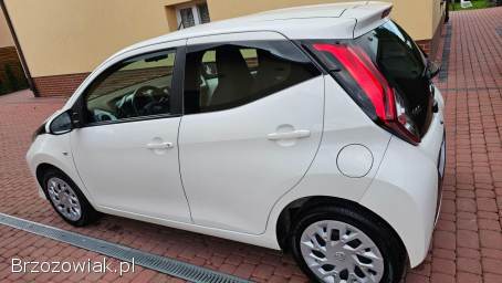 Toyota Aygo 1.  0 72KM LED  2021