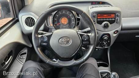 Toyota Aygo 1.  0 72KM LED  2021