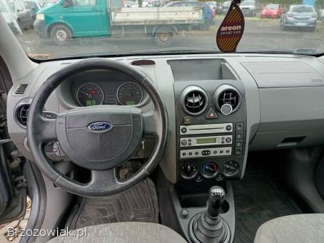 Ford Fusion 1.  4 b+g 04r 2004