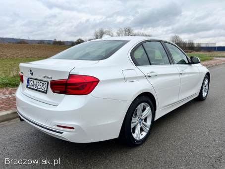 BMW Seria 3 330ix 252km Lift 2018