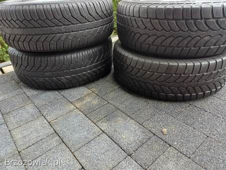 Sprzedam 4 szt.  opon zimowych 225/60r16