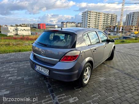 Opel Astra H 2004