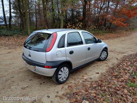 Opel Corsa Z klimatyzacją  2003